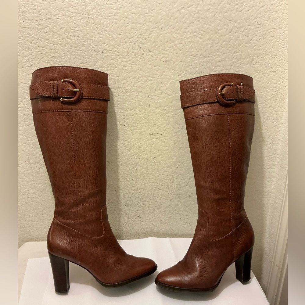 Beautiful vintage Banana Republic tall brown leather boots 8.5